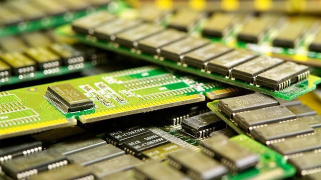 The difference between DDR4 and DDR5 memory